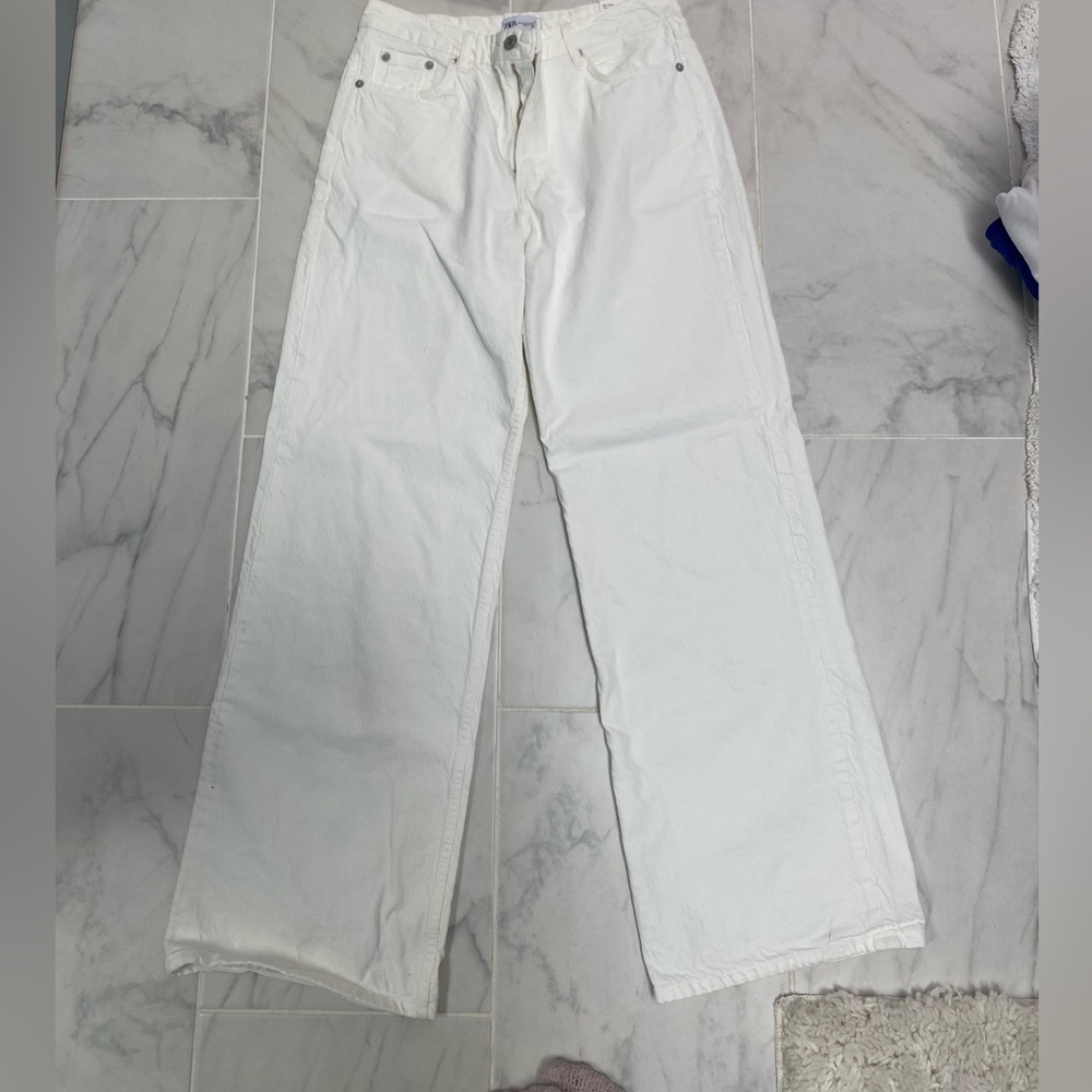 zara jeans-never wore